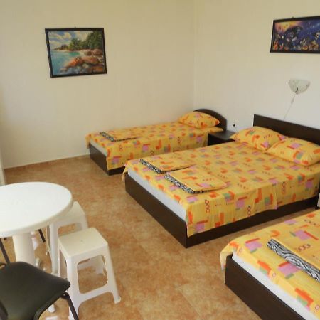 "Agatopolis"- Подсигурено Безплатно Паркиране Hotel Ahtopol Eksteriør billede